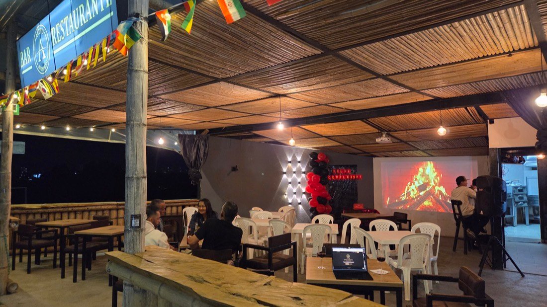 Terraza ALTTO decorada para un evento privado